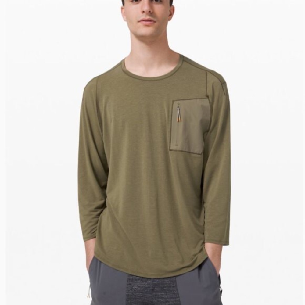 Lululemon Mens t-shirt (M) from their lab range